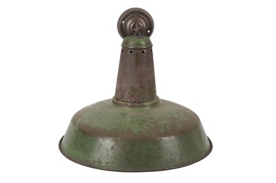 Lot 524 - A GREEN ENAMEL INDUSTRIAL FACTORY PENDANT LIGHT, CIRCA 1950S