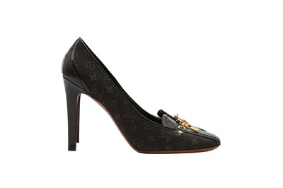 Lot 463 - Louis Vuitton Black Monogram Lock Heeled Pump - Size 38.5