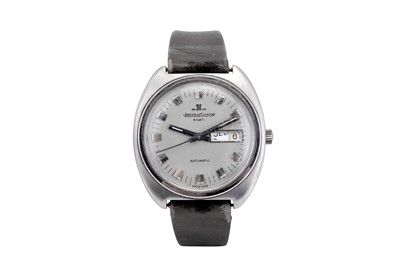 Lot 434 - JAEGER-LECOULTRE.