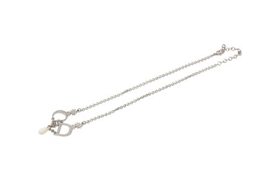 Lot 590 - Christian Dior CD Logo Seashell Choker