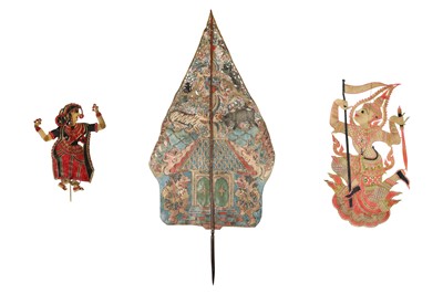 Lot 238 - AN INDONESIAN WAYANG KULIT SHADOW PUPPET OF THE KAYON GAPURAN AND TWO THAI NANG YAI SHADOW PUPPETS