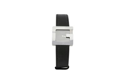 Lot 644 - Gucci Black Stainless Steel G Watch
