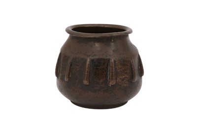 Lot 218 - A SMALL BRONZE MORTAR