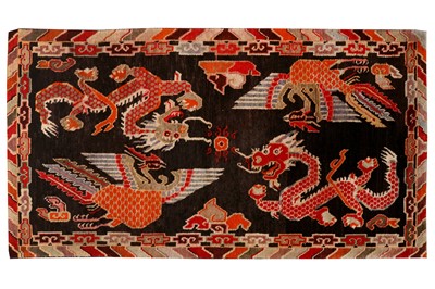 Lot 99 - A FINE TIBETAN RUG