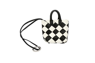Lot 496 - Bottega Veneta Monochrome Intrecciato Mini Bag Keychain