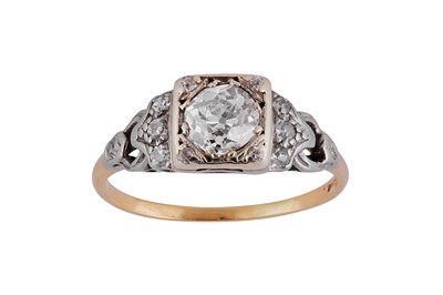 Lot 7 - A diamond ring