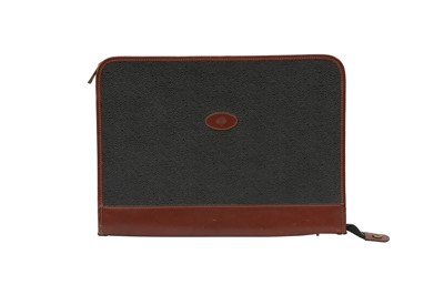 Lot 535 - Mulberry Black Scotchgrain Document Holder