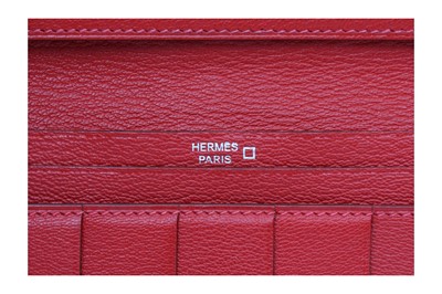 Lot 15 - λ Hermes Red Shiny Crocodile Bearn Wallet