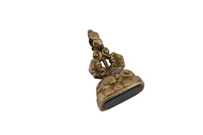 Lot 29 - A FOB PENDANT