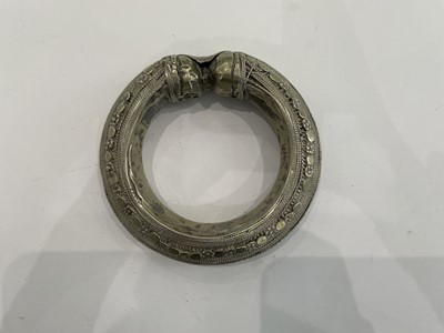 Lot 829 - A LARGE GROUP OF TIBETAN JEWELLERY AND METALWORK.