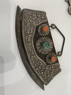 Lot 829 - A LARGE GROUP OF TIBETAN JEWELLERY AND METALWORK.