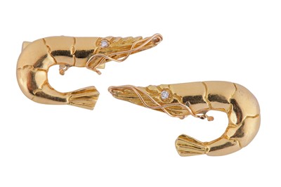 Lot 173 - A pair of shrimp cufflinks