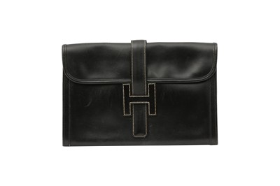 Lot 560 - Hermes Black Box Jige Clutch PM