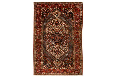 Lot 49 - A FINE BAKHTIARI RUG, WEST PERSIA