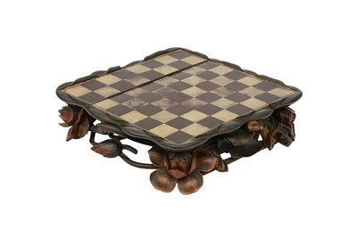 Lot 293 - AN EXCEPTIONALLY RARE CHINESE FUJIANESE LACQUER CHESS BOARD.