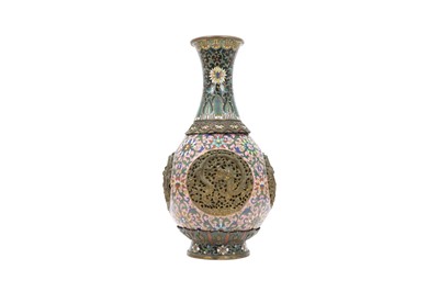 Lot 269 - A CHINESE CLOISONNÉ ENAMEL REVOLVING VASE.
