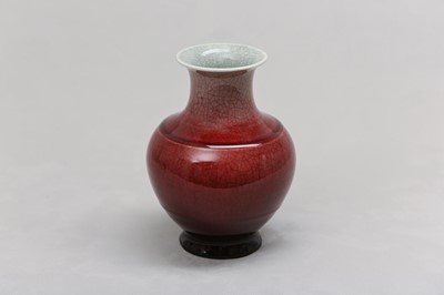 Lot 22 - A CHINESE OX BLOOD-GLAZED VASE, HU.