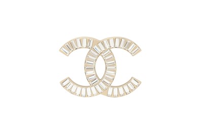Lot 408 - Chanel Large Crystal CC Logo Brooch