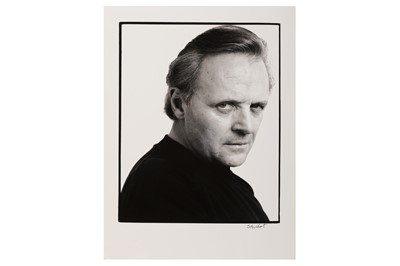Lot 338 - John Stoddart, b.1937