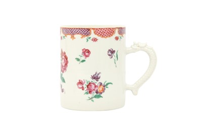 Lot 226 - A CHINESE EXPORT FAMILLE-ROSE TANKARD