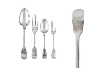 Lot 363 - A William IV to Victorian assembled sterling silver part- table service of flatware / canteen, various dates and makers