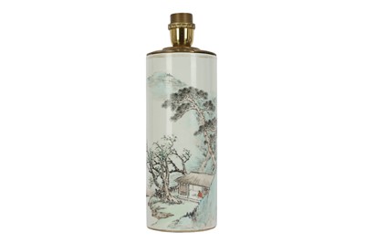 Lot 356 - A CHINESE FAMILLE ROSE HAT STAND.