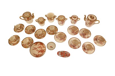 Lot 465 - A QUANTITY OF JAPANESE SATSUMA TEAWARES