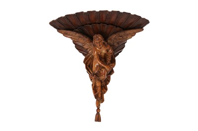 Lot 28 - AN ITALIAN CARVED PINE CORNER WALL BRACKET, 19TH CENTURY