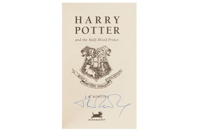 Lot 68 - Rowling: Harry Potter Novels. 7 vols. All signed. boxed.