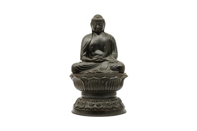 Lot 482 - A JAPANESE BRONZE FIGURE OF AMIDA BUDDHA.