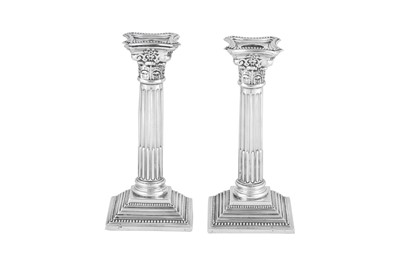 Lot 454 - A pair of Elizabeth II sterling silver candlesticks, Birmingham 1967 by Alexander Smith