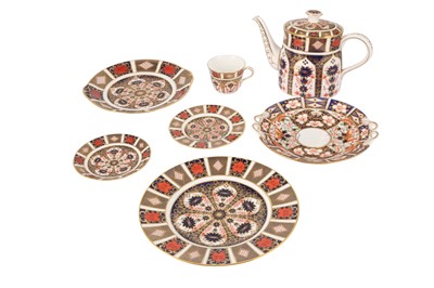 Lot 245 - A ROYAL CROWN DERBY IMARI TEA SET, LATE 20TH CENTURY