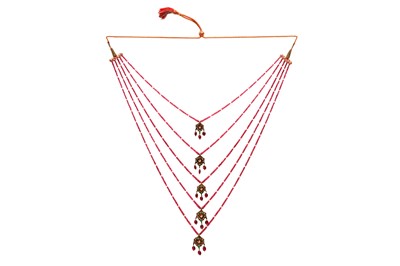 Lot 232 - A MULTI-STRANDED PEARL AND SPINEL BEADS NECKLACE WITH DIAMOND-SET FLORAL PENDANTS