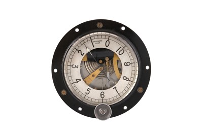 Lot 341 - AN ENGLISH WWI ALTIMETER, CIRCA 1910-1920