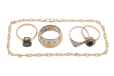 Lot 51 - A GROUP OF JEWELLERY