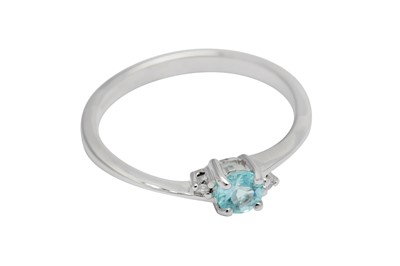 Lot 24 - A PARAIBA TOURMALINE RING