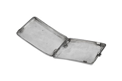Lot 265 - An early to mid-20th century Iraqi silver and niello cigarette case, circa 1930-40