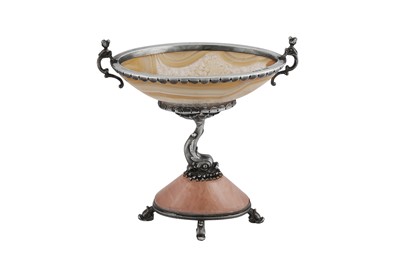 Lot 20 - An early 20th century Dutch sterling silver mounted agate and quartz dish, import marks for London 1925
