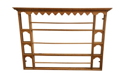 Lot 200 - AN OAK WALL HANGING PLATE RACK, 19TH CENTURY