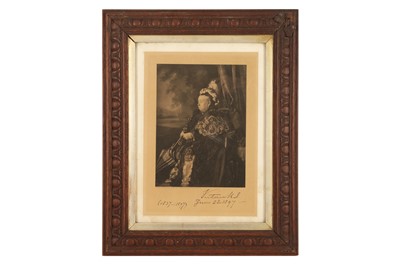 Lot 23 - PRINTED PORTRAIT OF QUEEN VICTORIA