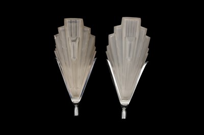 Lot 371 - A PAIR OF SABINO WALL LIGHTS, CONTEMPORARY