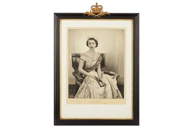 Lot 66 - EXCEPTIONAL PORTRAIT BY DOROTHY WILDING OF QUEEN ELIZABETH II