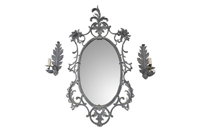 Lot 177 - A ROCOCO STYLE OVAL MIRROR IN A PAINTED GREY FRAME, LATE 20TH CENTURY