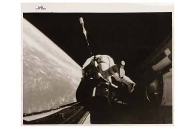 Lot 208 - NASA 1966