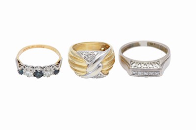 Lot 41 - A GROUP OF GEM-SET RINGS