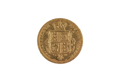 Lot 84 - A QUEEN VICTORIA 1885 GOLD HALF SOVEREIGN COIN