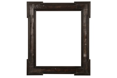 Lot 133 - A NORTHERN EUROPEAN 17TH CENTURY STYLE EXTENDED CORNER CASSETTA WITH BURR VENEER FLAT FRAME
A NORTHERN EUROPEAN 17TH CENTURY STYLE EXTENDED CORNER CASSETTA WITH BURR VENEER FLAT FRAME