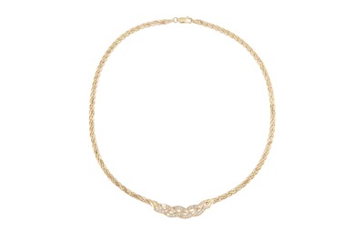 Lot 205 - A diamond necklace