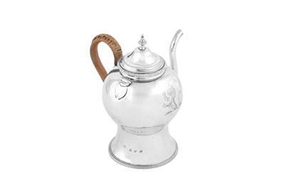 Lot 633 - A George III sterling silver argyle, London 1772 by Walter Brind (this mark reg. 11th Oct 1757)