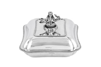 Lot 618 - A George III sterling silver heraldic entree dish, London 1805 by John Edwards